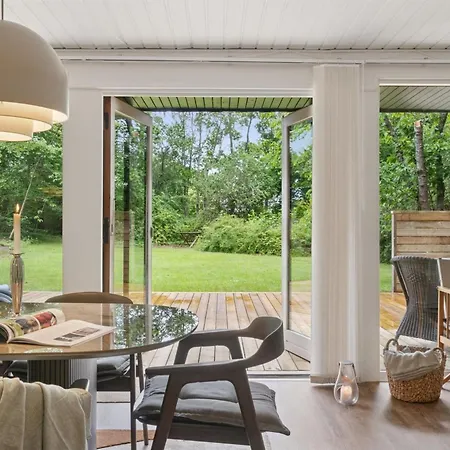 Estefania - 1km From The Sea By Interhome